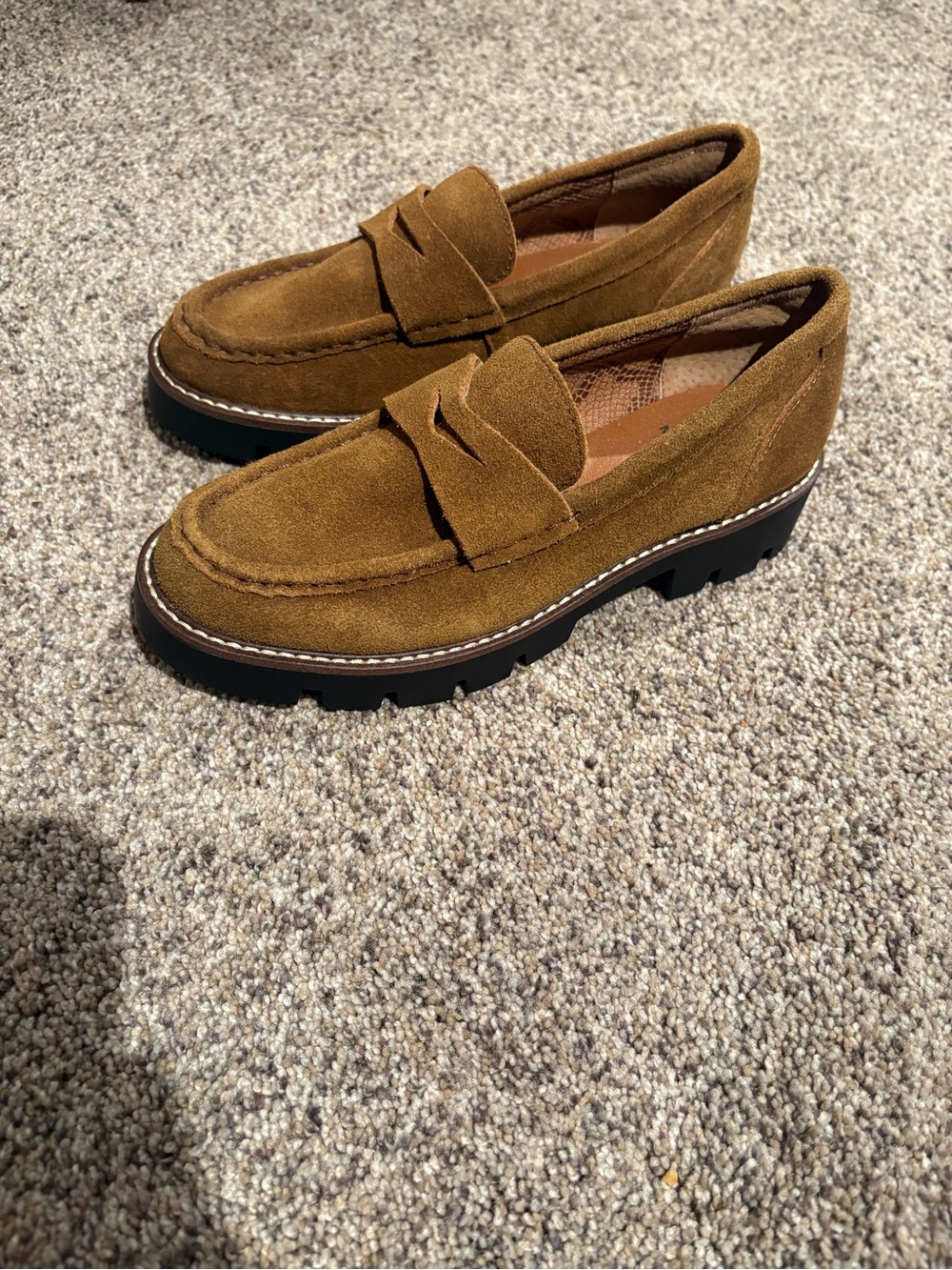 White Mountain Women's Suede Leather Penny Loafers